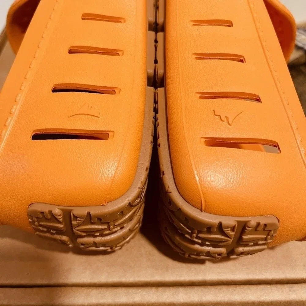 Floafers Country Club 4 Shoes Mens Size 8D Russet‎ Orange Gum Waterproof Loafers